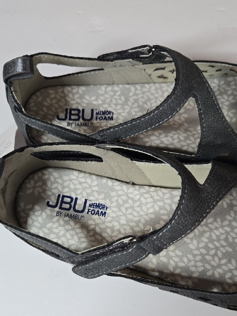 JBU Bellerose Size 8.5 Charcoal Gray Laser-Cut Velcro Strap Outdoor Casual Flat - Picture 4 of 15